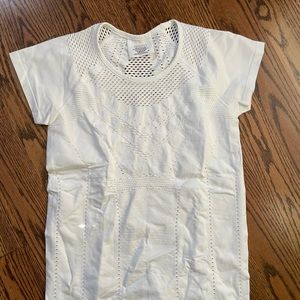 Athleta short-sleeve compression top size m